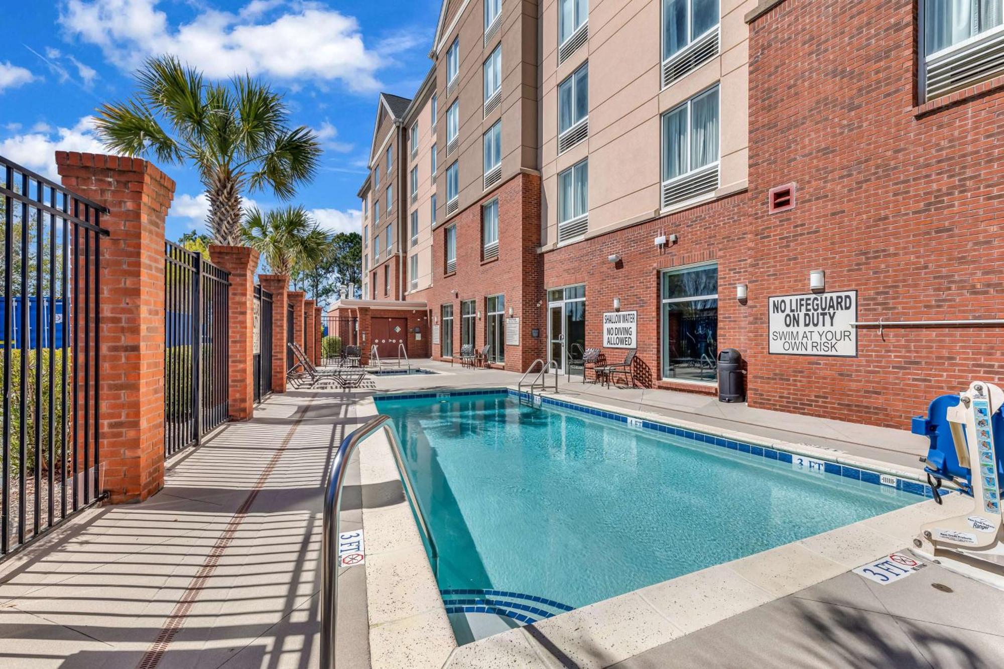 Hilton Garden Inn Myrtle Beach/Coastal Grand Mall Esterno foto